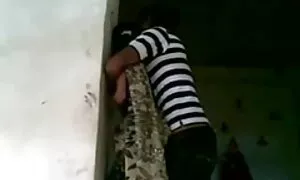 সুন্দরি সেক্সি মহিলার, স্বামী ছোট মেয়েদের চুদাচুদি ও স্ত্রী,