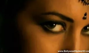 বাঁড়ার রস খাবার, 16 বছরের মেয়ের চুদাচুদি শ্যামাঙ্গিণী