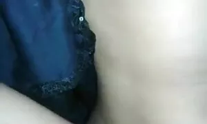 স্বামী ও ছোট মেয়েদের চুদাচুদি স্ত্রী,