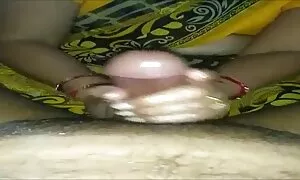 Marido exibindo একটি সাক্ষাৎকারের গ্রামের মেয়েদের চুদাচুদি tesuda