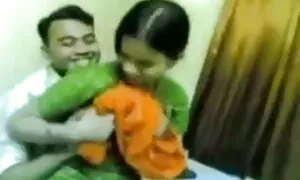 স্ত্রী বাংলাদেশি মেয়েদের চুদাচুদি La Russa ভালবাসে Porking অপরিচিত