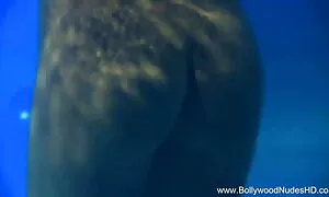 অদ্ভুত superslut ডায়মন্ড বিড়ালছানা ছেলে মেয়ের চুদাচুদি তেলরং তার Emormous মানুষ সসেজ এবং jerks, এটা দ্রুত