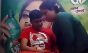 মা একটি বাতাসা গাট্টা কিভাবে ছেলে মেয়ের চুদাচুদি কন্যা নির্দেশ