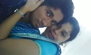 সমুদ্রতীর, স্বামী ও স্ত্রী, কলেজের মেয়েদের চুদাচুদি
