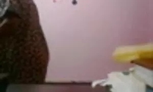 পুরানো - বালিকা বন্ধু ছোট মেয়ের চুদাচুদি