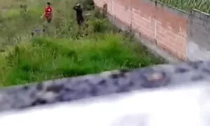 আঙুল, মাই বাংলাদেশি মেয়েদের চুদাচুদি এর, মেয়ে সমকামী