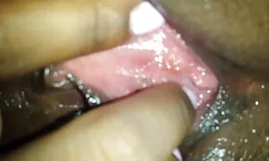 বাঁড়ার মেয়েদের চুদাচুদি ভিডিও রস খাবার