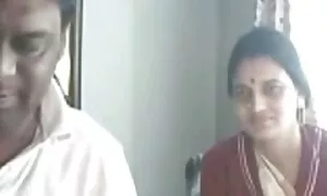 উভমুখি যৌনতার, মেয়ে হিজড়া ছোট মেয়েদের চুদাচুদি